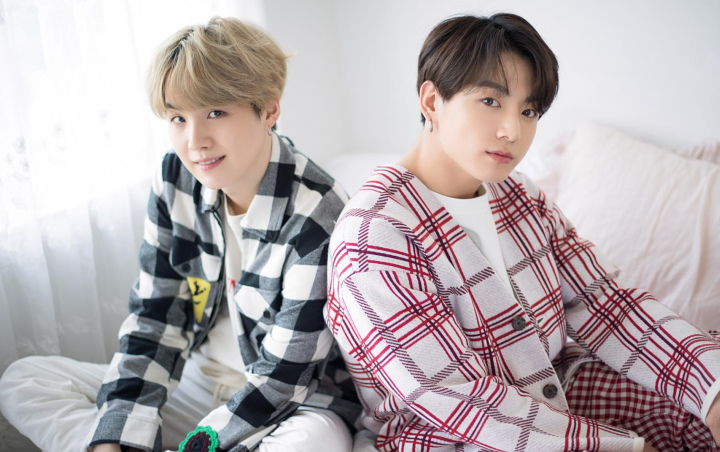 Kocaknya Suga BTS 'Mematung' Saat Lihat Jungkook Pakai Kostum Tembus Pandang Yang Seksi