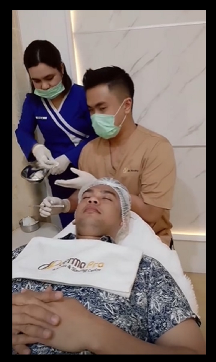 Brondong Kekasih Annisa Bahar Perawatan