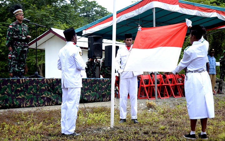 Suku Terpencil Mause Ane Maluku Ikut Upacara 17 Agustus Untuk Pertama Kali