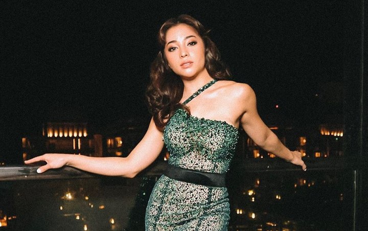 Busana Nikita Willy Di Samba Wedding Tuai Kritik Gara-gara Dada 'Ngintip'