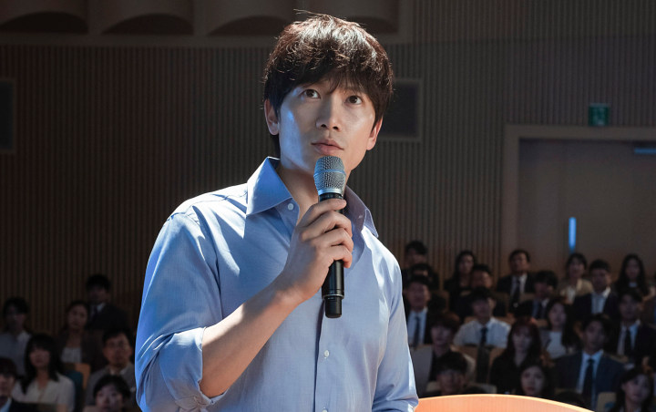 Ji Sung Terus Diganggu, Perawat dan Jaksa di Doctor John Dihujat Habis-Habisan Ji Sung Terus Diganggu, Perawat dan Jaksa di Doctor John Dihujat Habis-Habisan