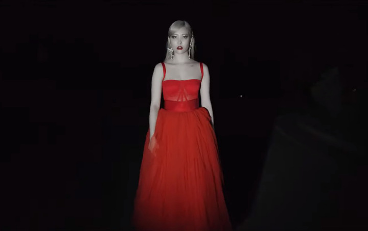 Sunmi Ungkapkan Pesan Misterius Dalam Teaser MV Lagu Comback 'Lalalay'