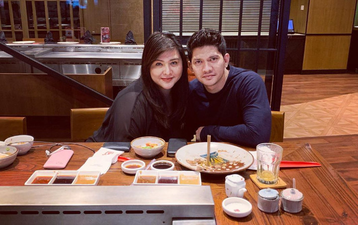 Audy Pose Seksi Nyender, Iko Uwais Melet Nyaris Topless Bikin Istigfar Takut Dosa