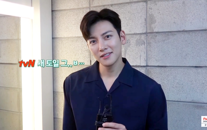 Akting Imut, Ji Chang Wook Bikin Sesi Baca Naskah 'Melting Me Softly' Banjir Tawa