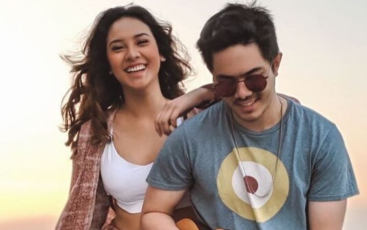 Pose Anya Geraldine dan Pacar Pangku-pangkuan Bikin Salah ...