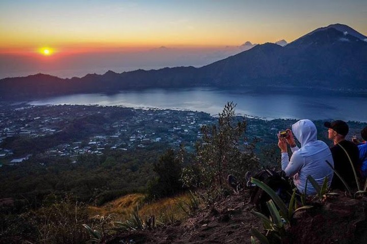 Pendaki Pemula Hendaknya Menjelajahi Gunung Batur di Bali untuk Menikmati Keindahan Alamnya