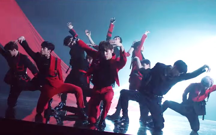 Sah Debut, X1 Tampilkan Koreografi Seksi Dan Musik Keren Di MV Flash Sah Debut, X1 Tampilkan Koreografi Seksi Dan Musik Keren Di MV Flash