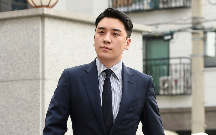 Seungri Terlihat Gemukan di Kantor Polisi, Dandanan Necis Tuai Sindiran Pedas