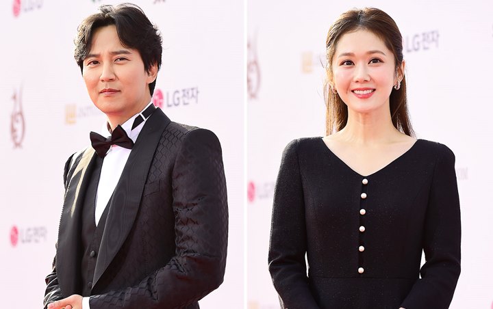 Seoul Drama Awards 2019: Penampilan Kim Nam Gil dan Jang Nara Pasca Rumor Menikah Seoul Drama Awards 2019: Penampilan Kim Nam Gil dan Jang Nara Pasca Rumor Menikah