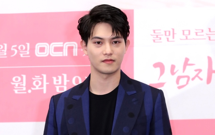 Lee Jong Hyun CN Blue Hapus Akun Instagram Berakhir Ketahuan Kirim Pesan Mesum ke BJ Seksi Lee Jong Hyun CN Blue Hapus Akun Instagram Berakhir Ketahuan Kirim Pesan Mesum ke BJ Seksi
