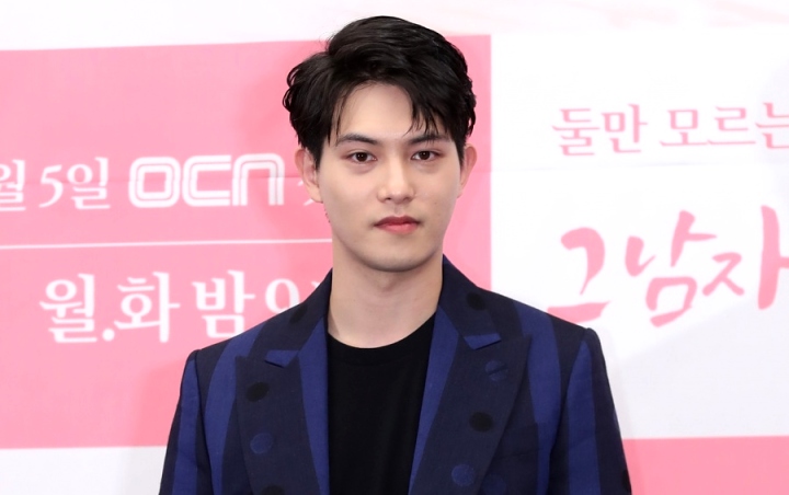 Lee Jong Hyun CN Blue Hapus Akun Instagram Usai Ketahuan Kirim Pesan Mesum ke BJ Seksi