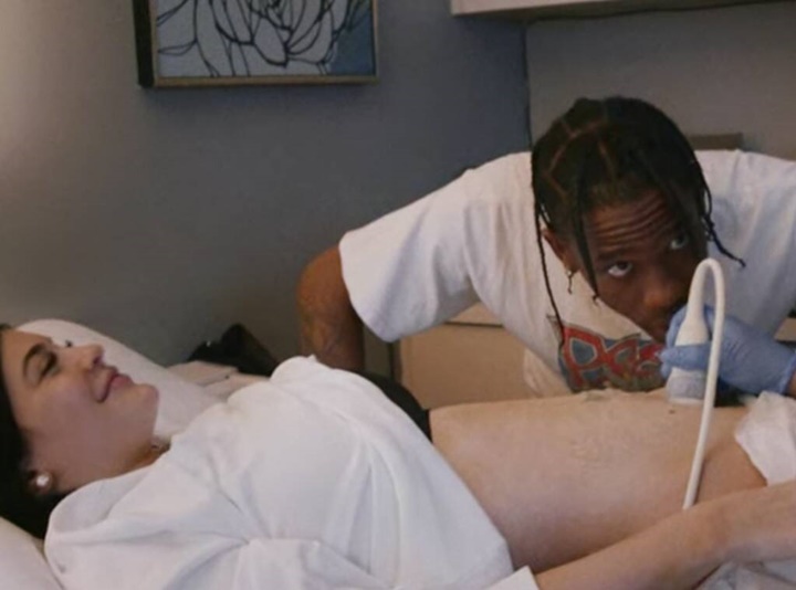 Travis Scott Bagikan Foto Langka Kehamilan Kylie Jenner di Film Dokumenter