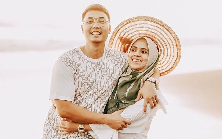  Kocaknya Nycta Gina dan Rizky Kinos Ungkap Cinta Lewat Corat-coret Muka, Kamu Gimana?