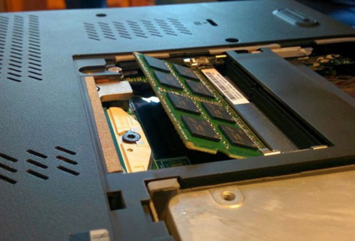 Pilih Laptop yang Memiliki Kapasitas RAM Besar