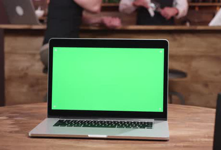 Kualitas Layar Sangat Penting Untuk Diperhatikan sebelum Membeli Laptop
