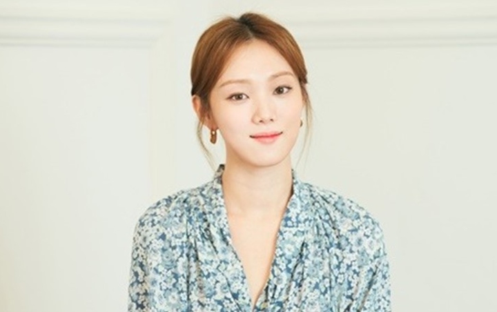Lee Sung Kyung Digaet Jadi Pemeran Utama Romantic Doctor Teacher Kim Season 2