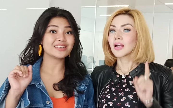 Barbie Kumalasari dan Meldi Adu Goyangan Hot Di Live IG Hingga Dalaman Ngintip Jadi Bahan Olokan