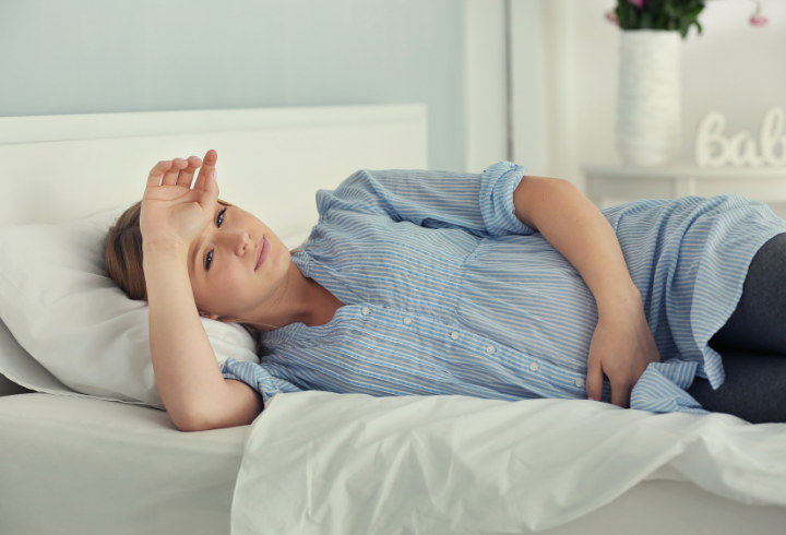 Bangun Tidur Dengan Perlahan Agar Mual Tidak Datang