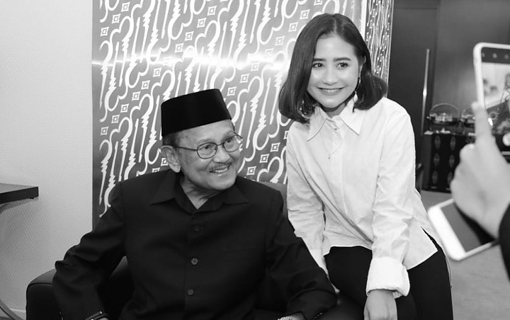 Prilly Latuconsina Sedih Saat Kenang Momen Pertemuannya Dengan BJ Habibie