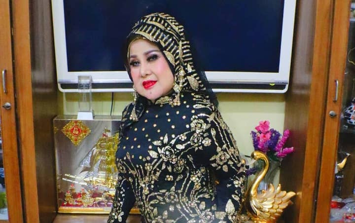 Elvy Sukaesih Pamer Hidup Glamor Diserbu Kritikan Usai Putranya Mengamuk Tak Diutangi Rokok