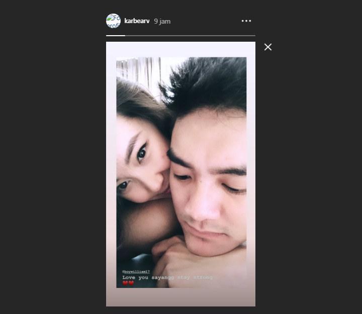 Bikin Mewek, Begini Aksi Pacar Peluk Erat Boy William Untuk Beri Semangat