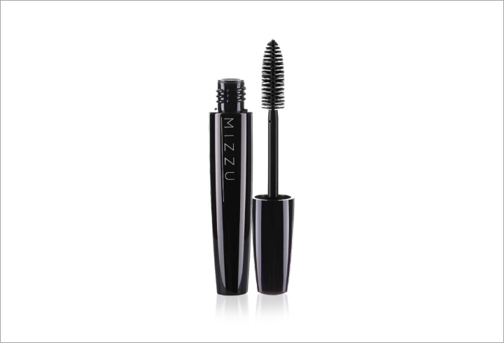 Gunakan Mizzu Power Volume Mascara Black Agar Bulu Mata Tampak Lebih Tebal dan Lentik