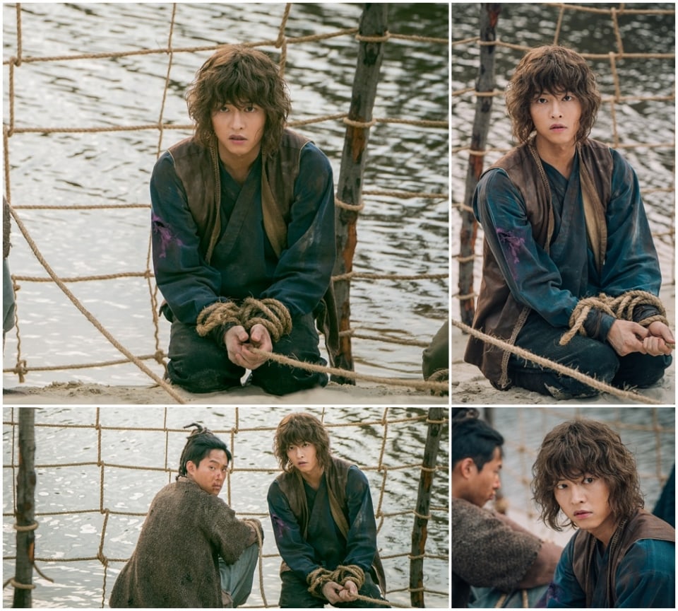 \'Arthdal Chronicles\' Rilis Foto Adegan Saat Song Joong Ki Syuting di Brunei Darussalam