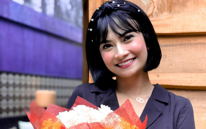 Vanessa Angel Umbar Bahu Mulus Dikomen Mantan, Lingerie Seksi Rp40 Ribuan Disindir 'Jualan' Mahal