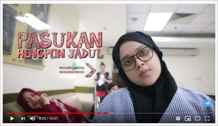 Wanita Misterius di Vlog Cut Meyriska
