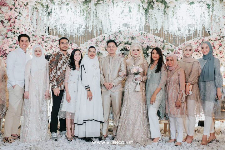 Ichal Muhammad Sempat Debat Dengan Dafina Jamasir Agar Tampil Islami Saat Resepsi