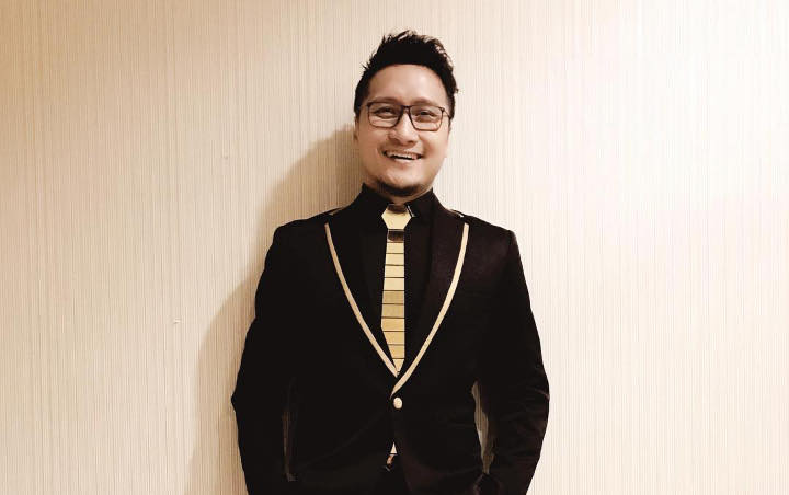 Arie Untung Jadi Trending Dunia Ramai Dicibir 'Produk Gagal Hijrah' Usai Kritik Reporter Pemakaman