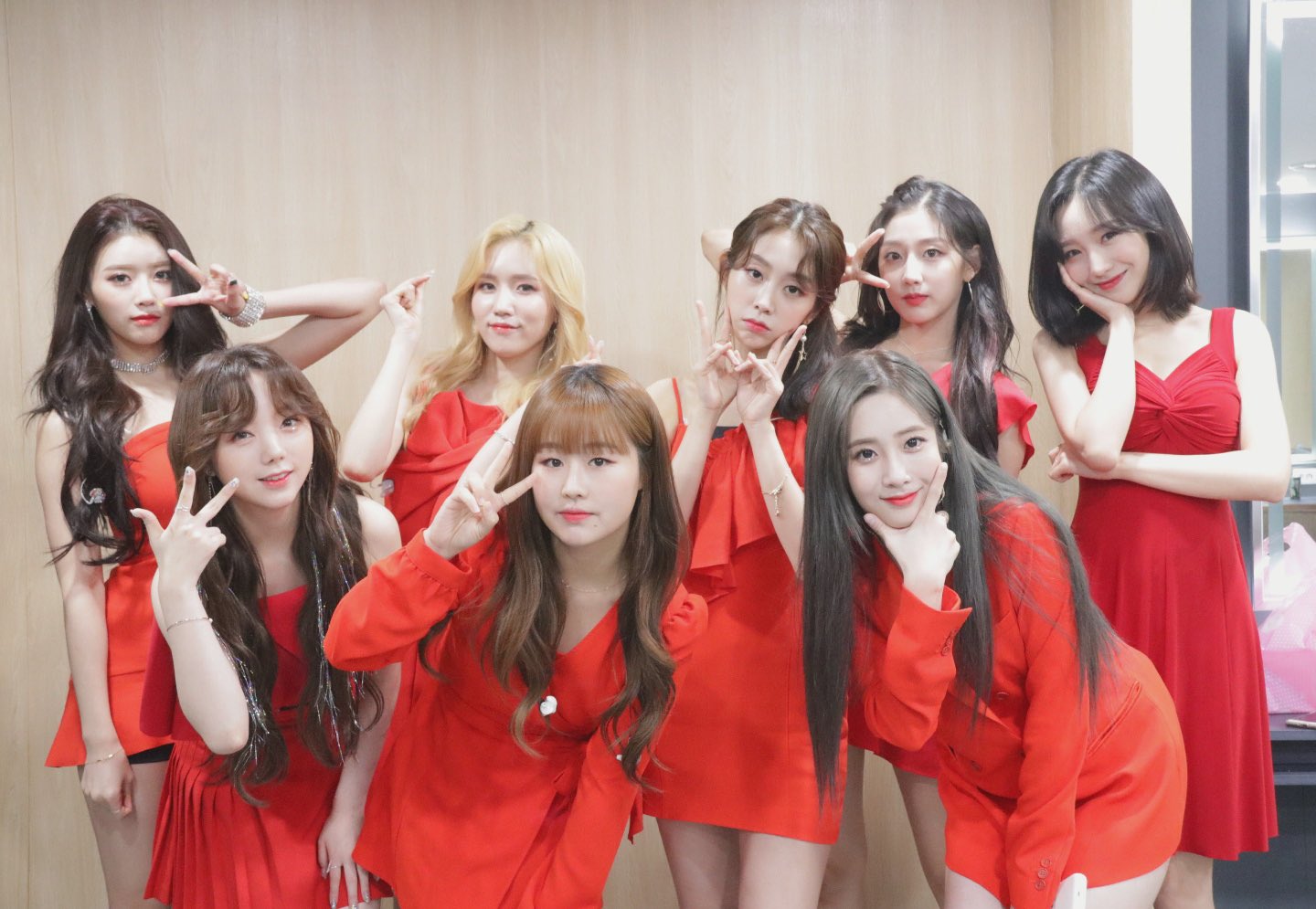 Aksi Panggung Lovelyz di 'Queendom' Dikritik Gagal Usung Konsep Girl Crush