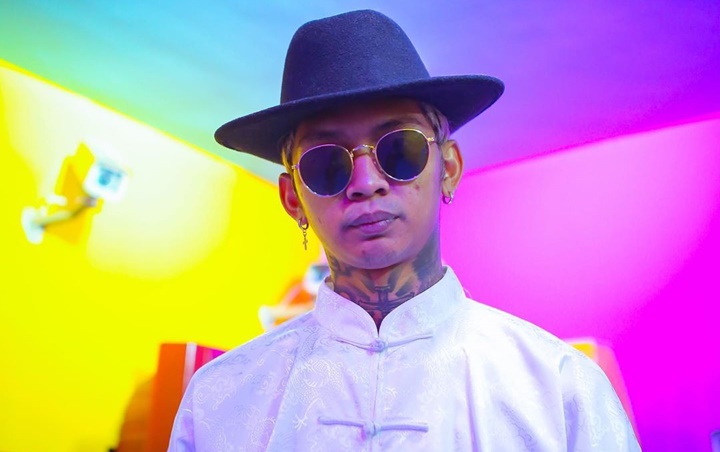 Young Lex Justru Banjir Pujian Saat Temui dan Keplak Kepala Haters, Ini Faktanya