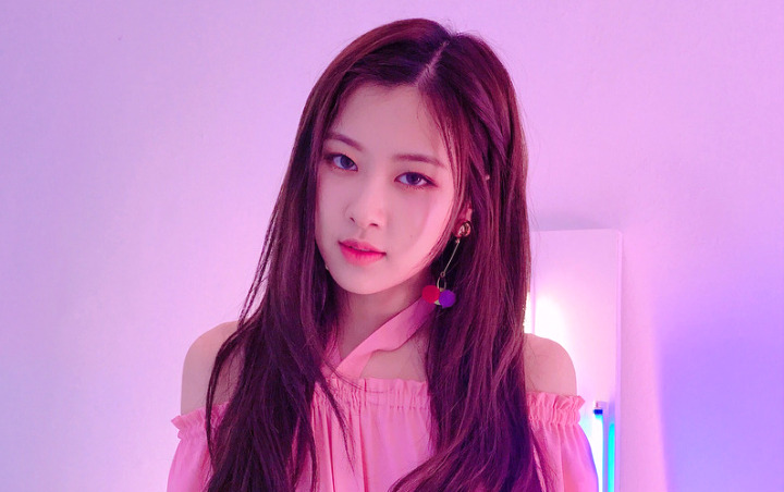 Cantik Banget, Dandanan Modis Rose BLACKPINK Menuju Paris Dipuji Habis-Habisan