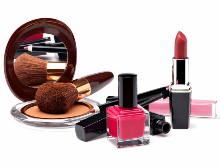 Pastikan Merek Make Up Tersebut Legal Dan Terdaftar Di BPOM