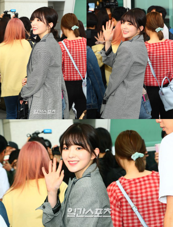 Irene Red Velvet Cantik Sumringah Menuju Jakarta