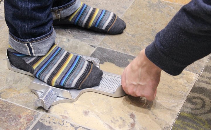 Perhatikan Juga Untuk Ukur Kaki Kalian Pada Saat Sore Hari