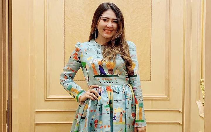 Via Vallen Super Modis Saat Liburan di Turki, Bodi Makin Langsing Tuai Decak Kagum