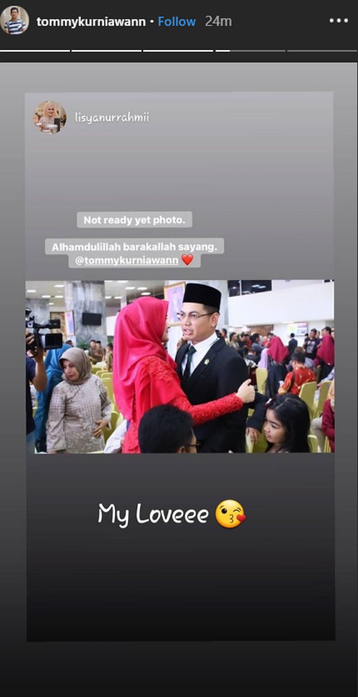Tommy Kurniawan Dapat Pelukan Dari Sang Istri Usai Dilantik Jadi Anggota DPR
