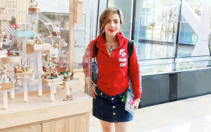 Kumalasari Pamer Beli Tas Kembaran Istri Uya Kuya, Aksi Ngitung Duit Diejek Tak Punya Kartu Kredit