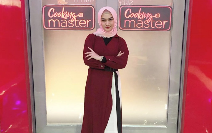 Melody Eks JKT48 Kenang Setahun Berjilbab dan Minta Didoakan Tuai Reaksi Beragam