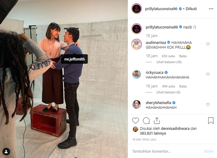 Prilly Bareng Jeff Smith