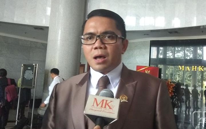 Arteria Dahlan Jadi Sorotan Usai Hina Emil Salim Sesat, Ternyata Punya Hutang Rp 8,8 Miliar