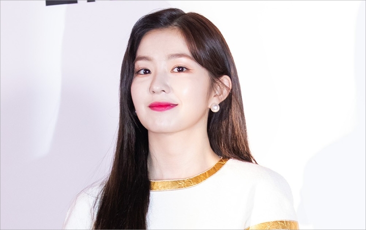 Irene Red Velvet Centil di Postingan Baru Dipuji Terlalu Cantik Sampai Bikin Sesak Napas