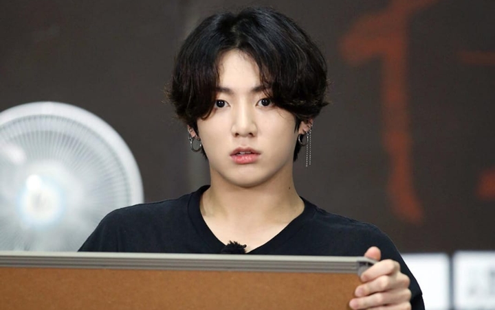 Baru Kelihatan Ini Makna Tato di Jempol Jungkook BTS Baru Kelihatan Ini Makna Tato di Jempol Jungkook BTS
