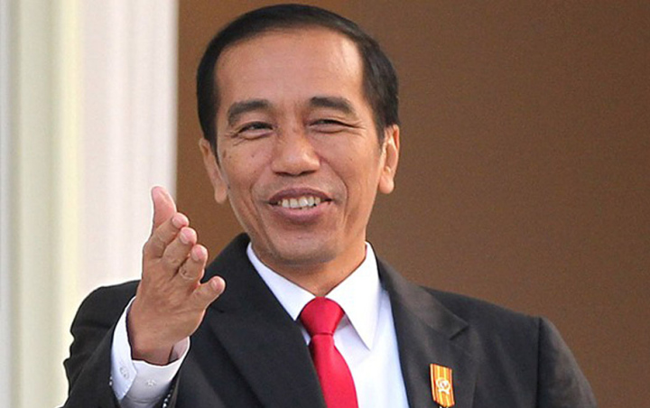 Jokowi Beri Kode 'Telepon Tergantung' Soal Menteri, Istana Bongkar Maksudnya