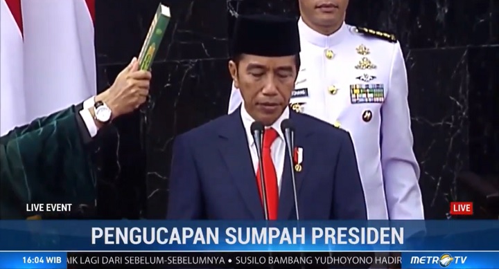 Presiden Jokowi dan Wapres Ma\'ruf Amin Resmi Dilantik Usai Disumpah di Senayan