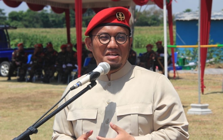 Pelantikan Presiden Molor 1 Jam, Dahnil Anzar Beri Kritikan Pedas