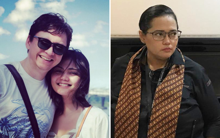 Paranormal Mbak You mengungkapkan pengalamannya ketika pernah tinggal dalam satu rumah bersama dengan Josscy, yang belum lama ini menikahi Rina Nose di Belanda.