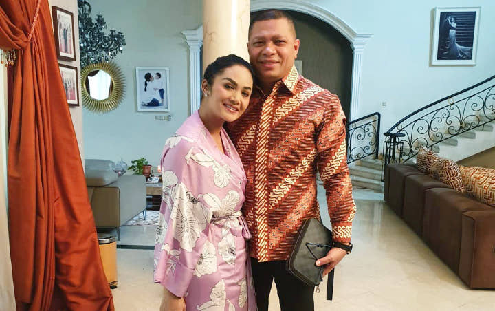 Krisdayanti Ajak Kencan Tepis Isu 'Tukang Selingkuh', Mata Raul 'Merah'-Wajah Lesu Disorot